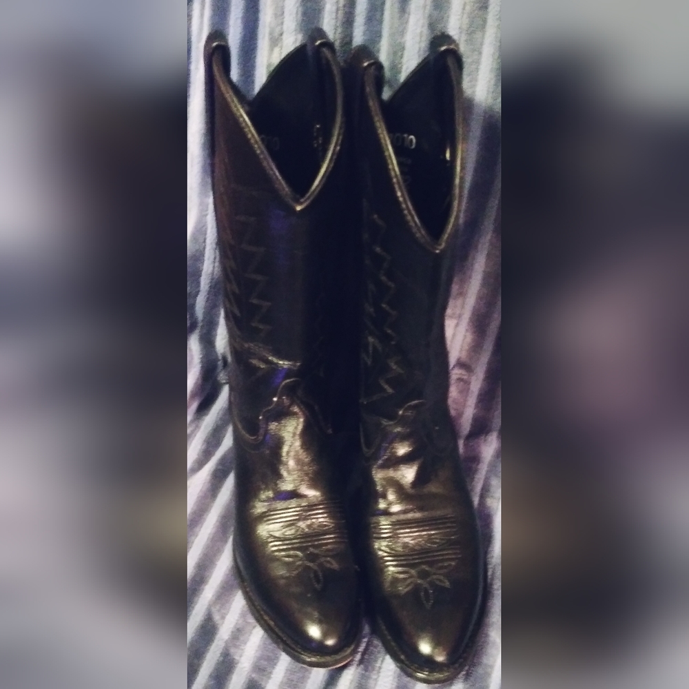 Black Leather upper boots size 8 for women